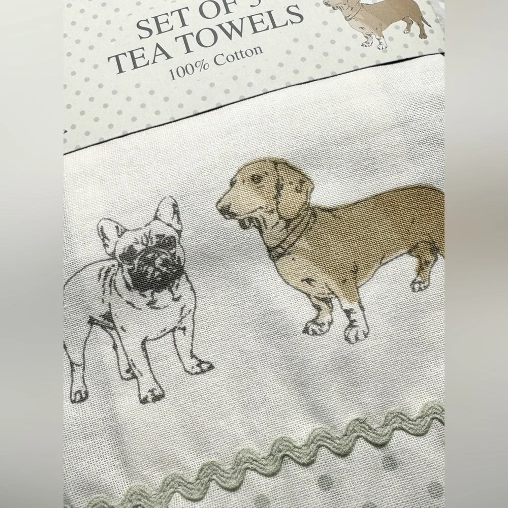 New Dog Theme Kitchen Tea Towels Set of 3 - Dachshund, Pug, Bulldog, Beagle